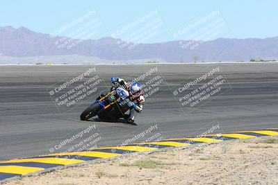 media/May-06-2024-Moto Forza (Mon) [[b33359f27d]]/1-Advanced/Session 2 (Bowl)/